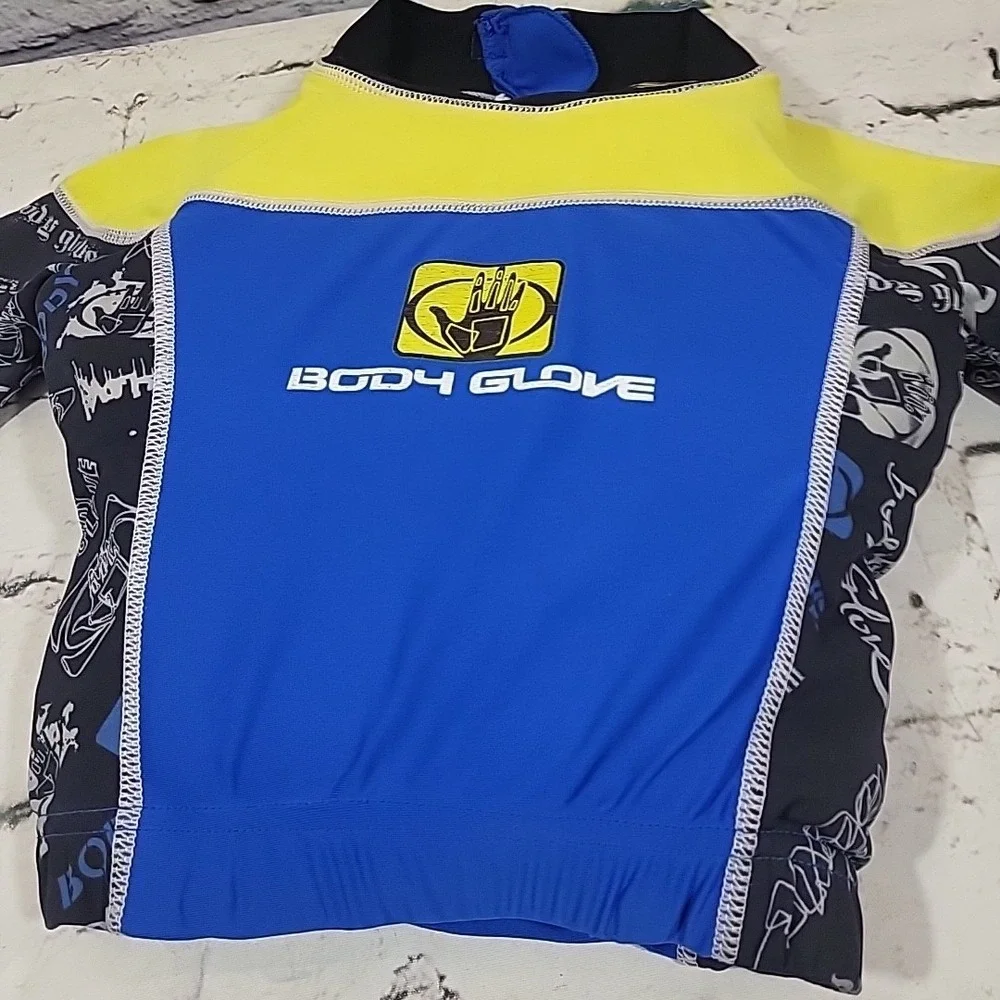 Body Glove Floatie Wetsuit Top SPF 50+ Shirt Boys Size Medium‎ 30-45lbs